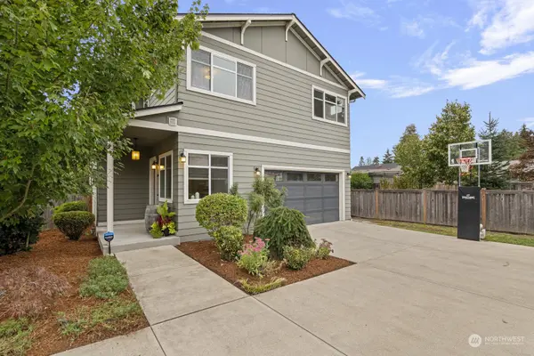 2340 NE 127th ST, Seattle, WA 98125