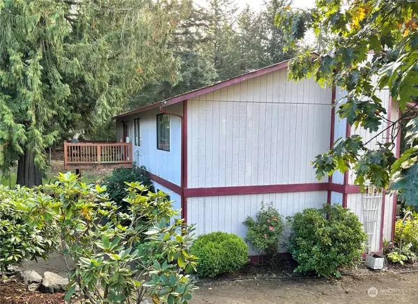 20437 SE 272nd ST, Kent, WA 98042
