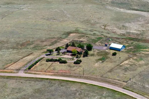 45412 Sun Country DR, Elizabeth, CO 80107