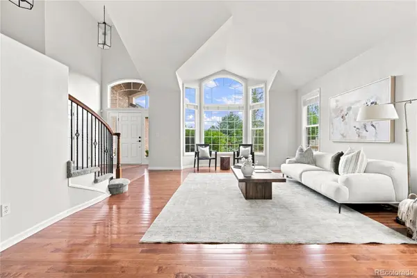 5940 S Mobile CT, Aurora, CO 80016