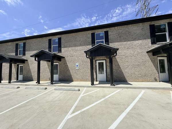 740 Kings Ln #Multiple Units, Tullahoma, TN 37388