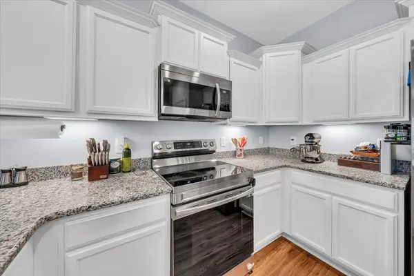 5613 Dockside Dr, Murfreesboro, TN 37128
