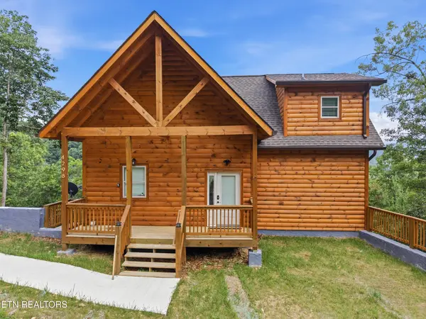4298 Harmony Hill Lane, Sevierville, TN 37862