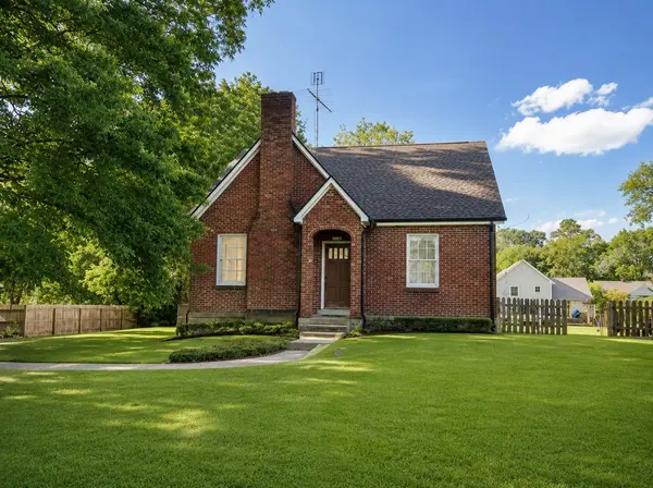207 7th Ave, Columbia, TN 38401