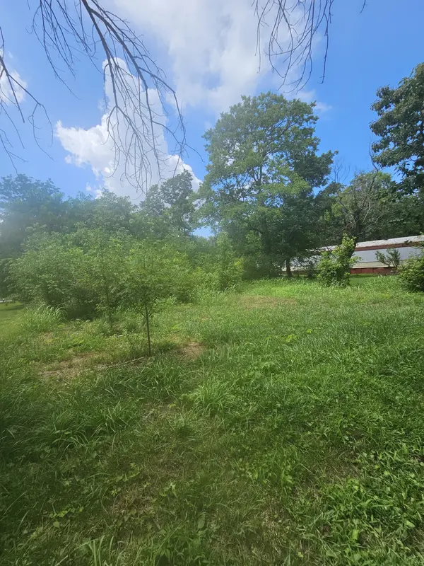 0 31 W HWY, White House, TN 37188