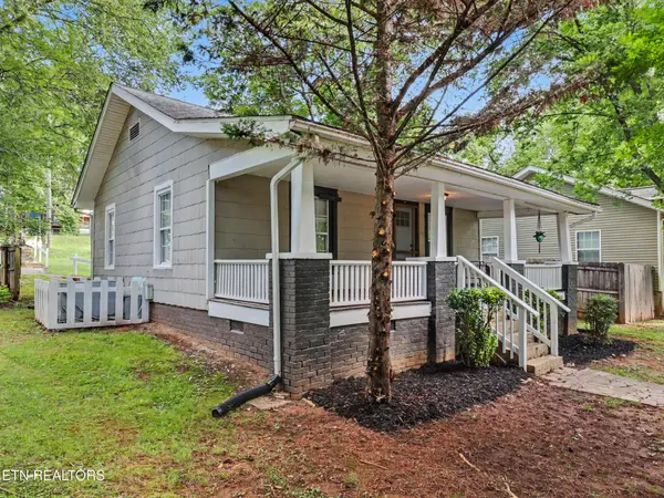 2311 Cedar Lane, Knoxville, TN 37918