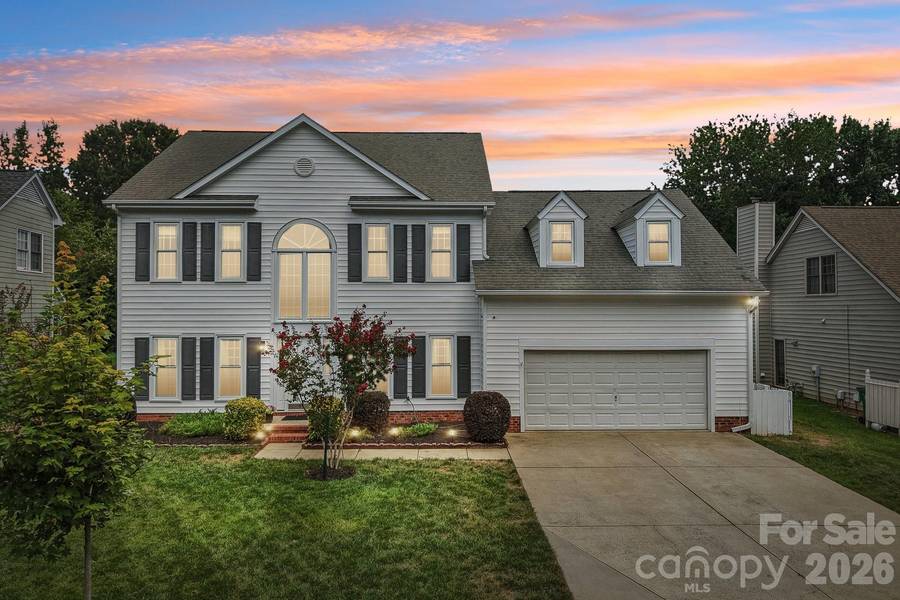 8504 Tamarron DR, Charlotte, NC 28277