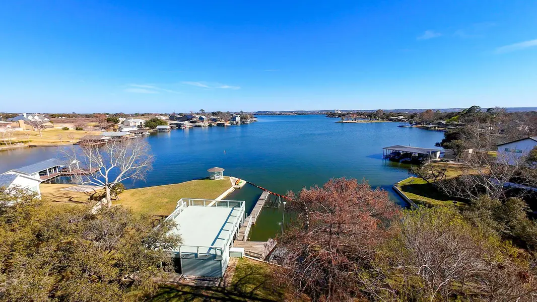 1303 Belaire DR, Granite Shoals, TX 78654