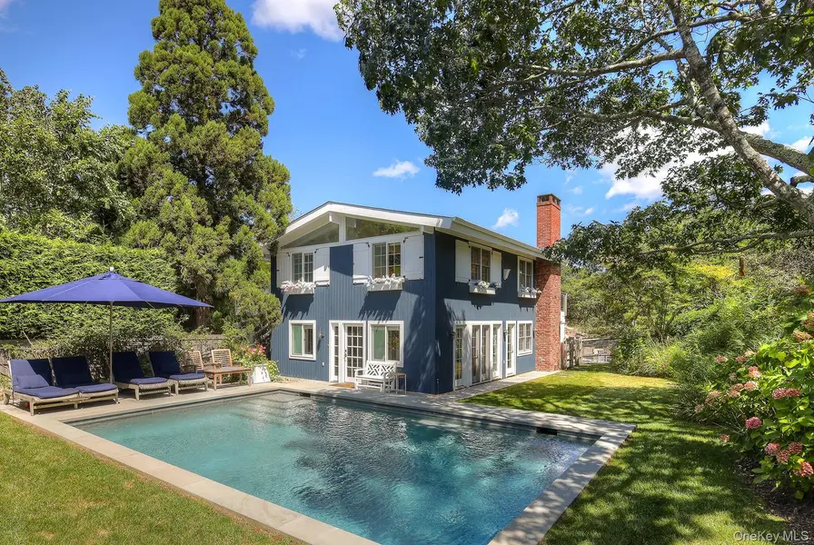 18 Cliff RD, Amagansett, NY 11930