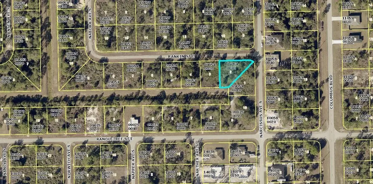 1144 RANKIN ST E, Lehigh Acres, FL 33974