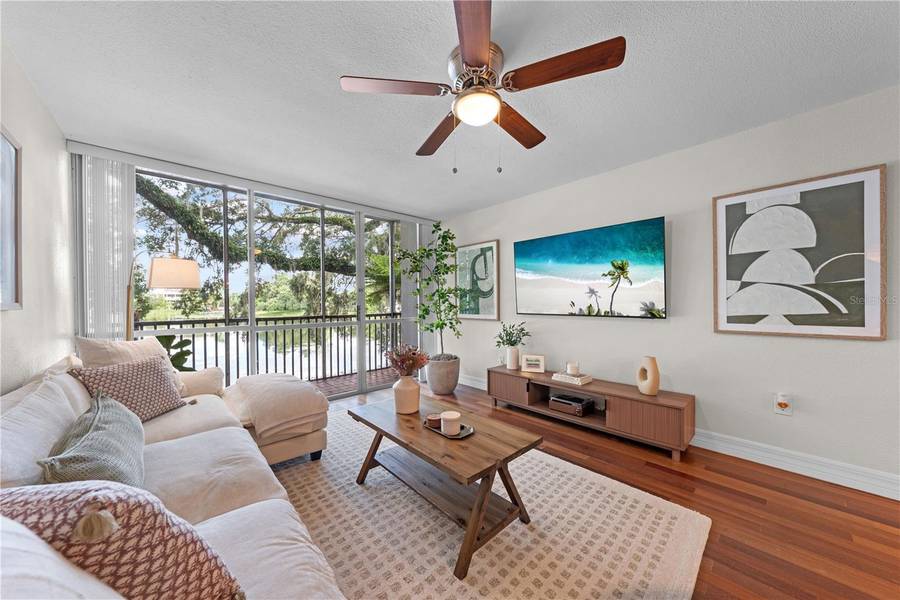 1100 DELANEY AVE #F204, Orlando, FL 32806