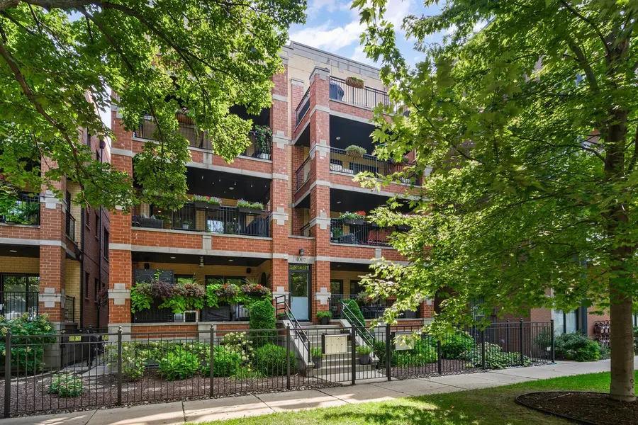 4007 N Paulina ST #2N, Chicago, IL 60613