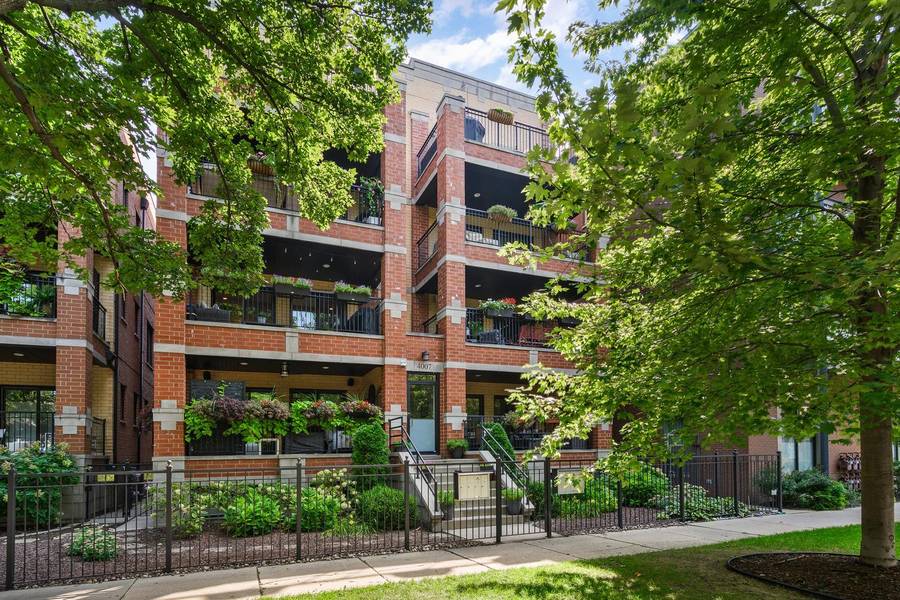 4007 N Paulina ST #2N, Chicago, IL 60613