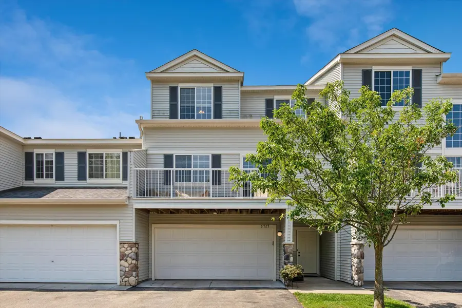 6727 Pine Crest TRL S, Cottage Grove, MN 55016