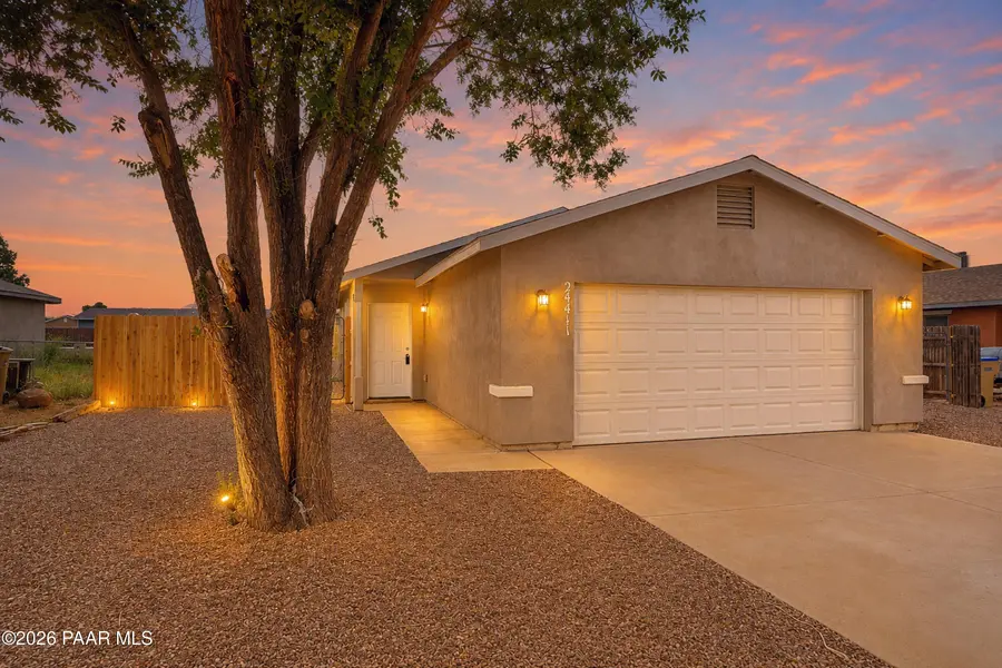 24411 N Diamond Head AVE, Paulden, AZ 86334