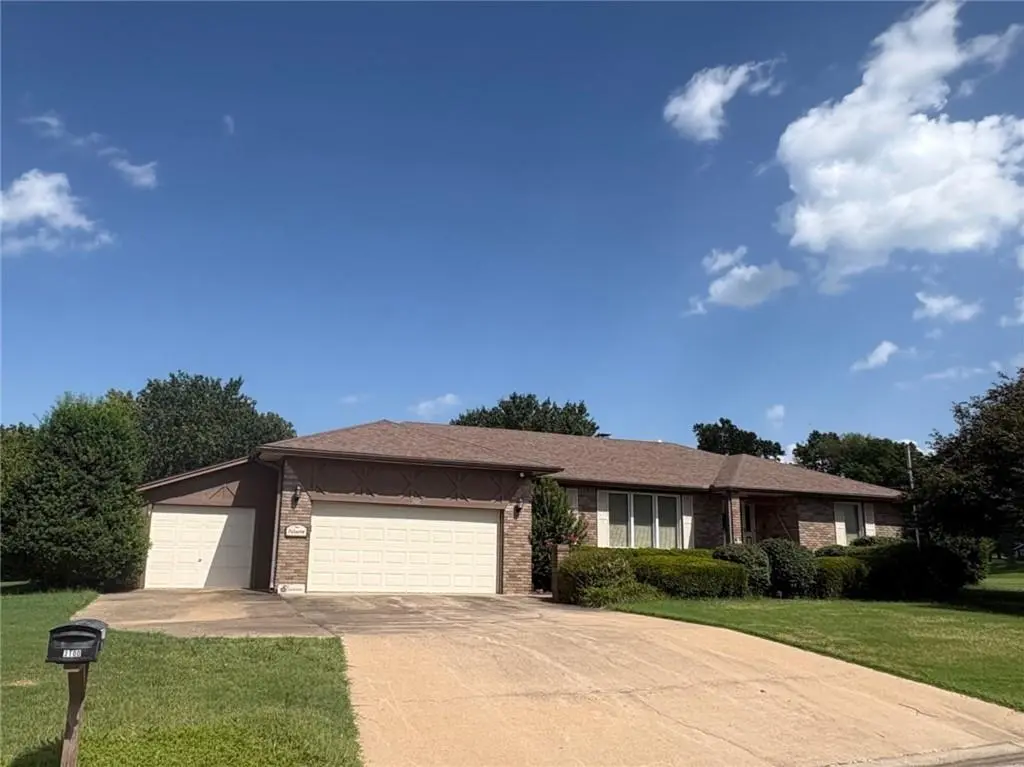 3100 Regency DR, Independence, KS 67301