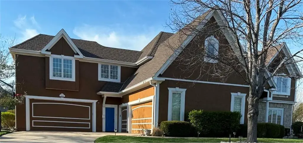 15054 Cedar ST, Leawood, KS 66224
