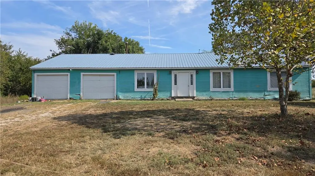 34525 W 407th ST, Parker, KS 66072