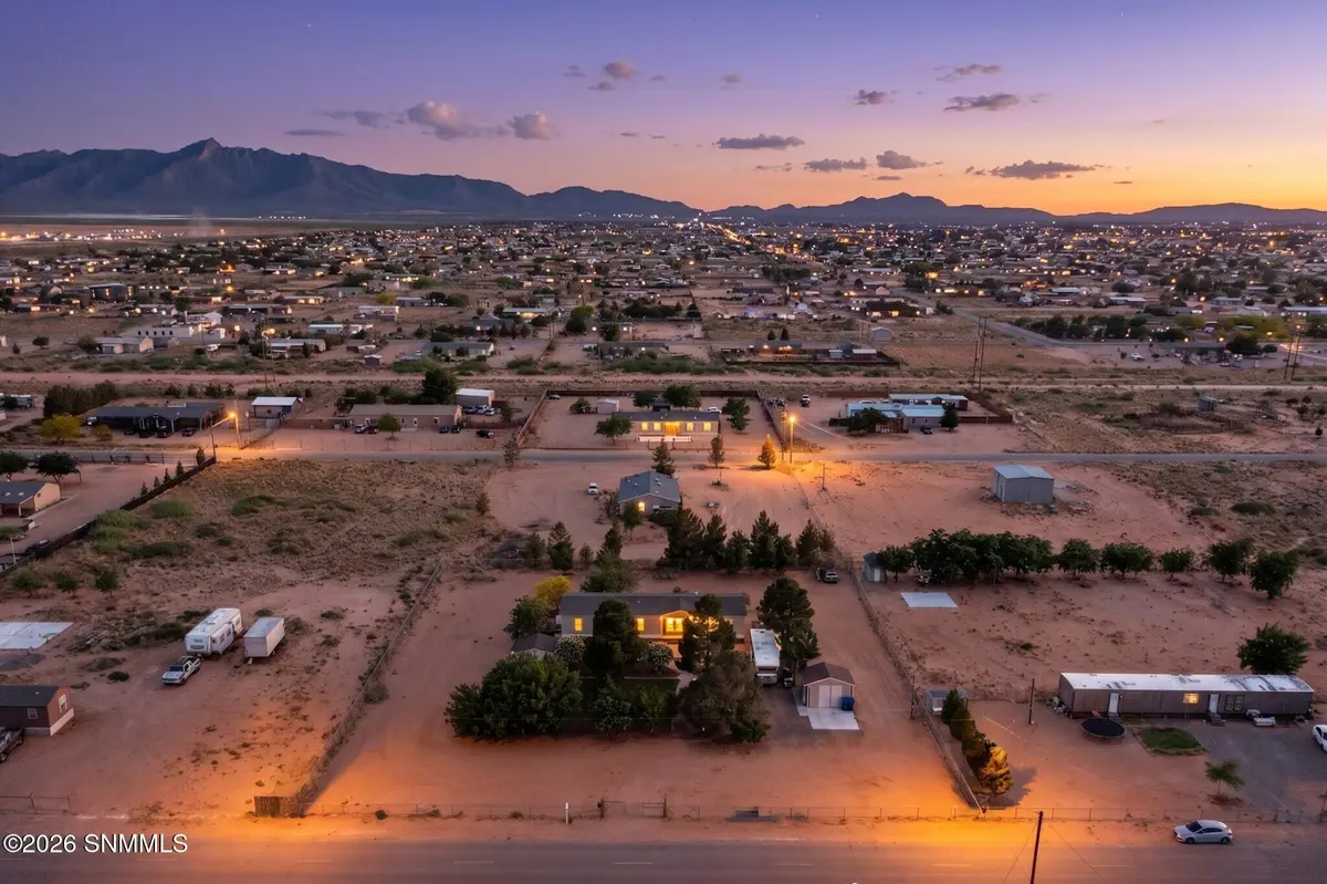 140 Argelia DR, Chaparral, NM 88081