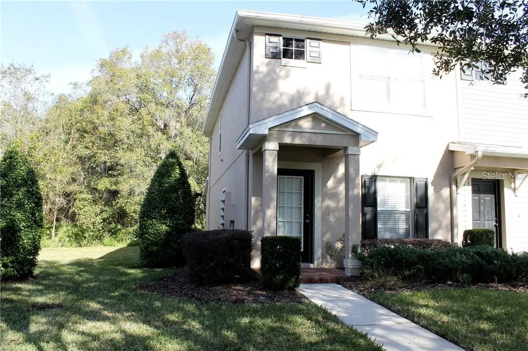 5815 FISHHAWK RIDGE DR, Lithia, FL 33547