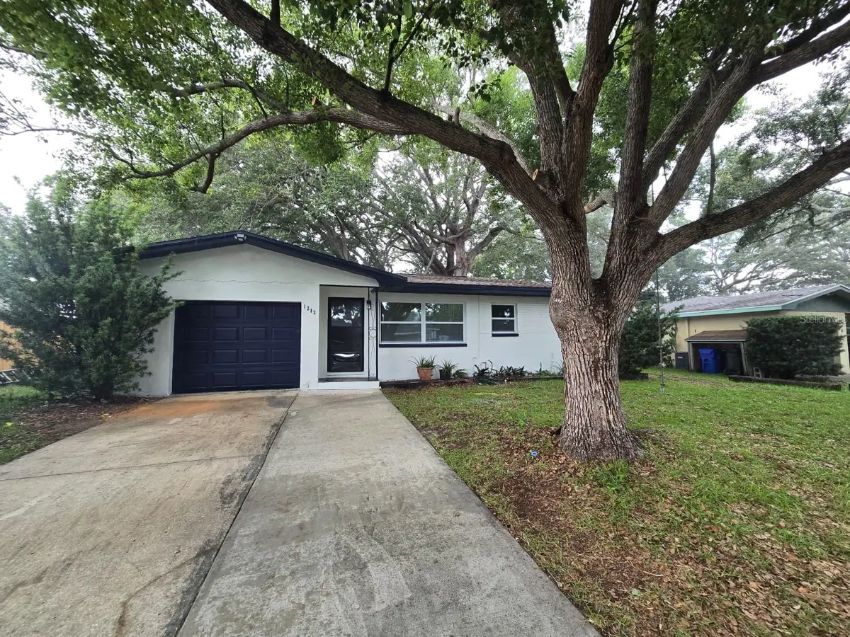 1282 ROBIN HOOD LN, Dunedin, FL 34698