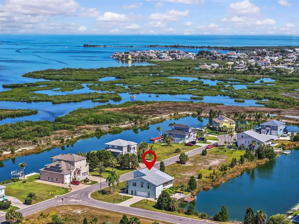 3302 TURKS CAP DR, Hernando Beach, FL 34607