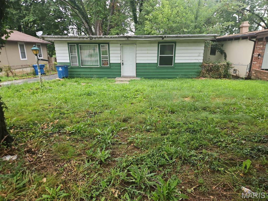 7497 Rowles AVE, St Louis, MO 63135