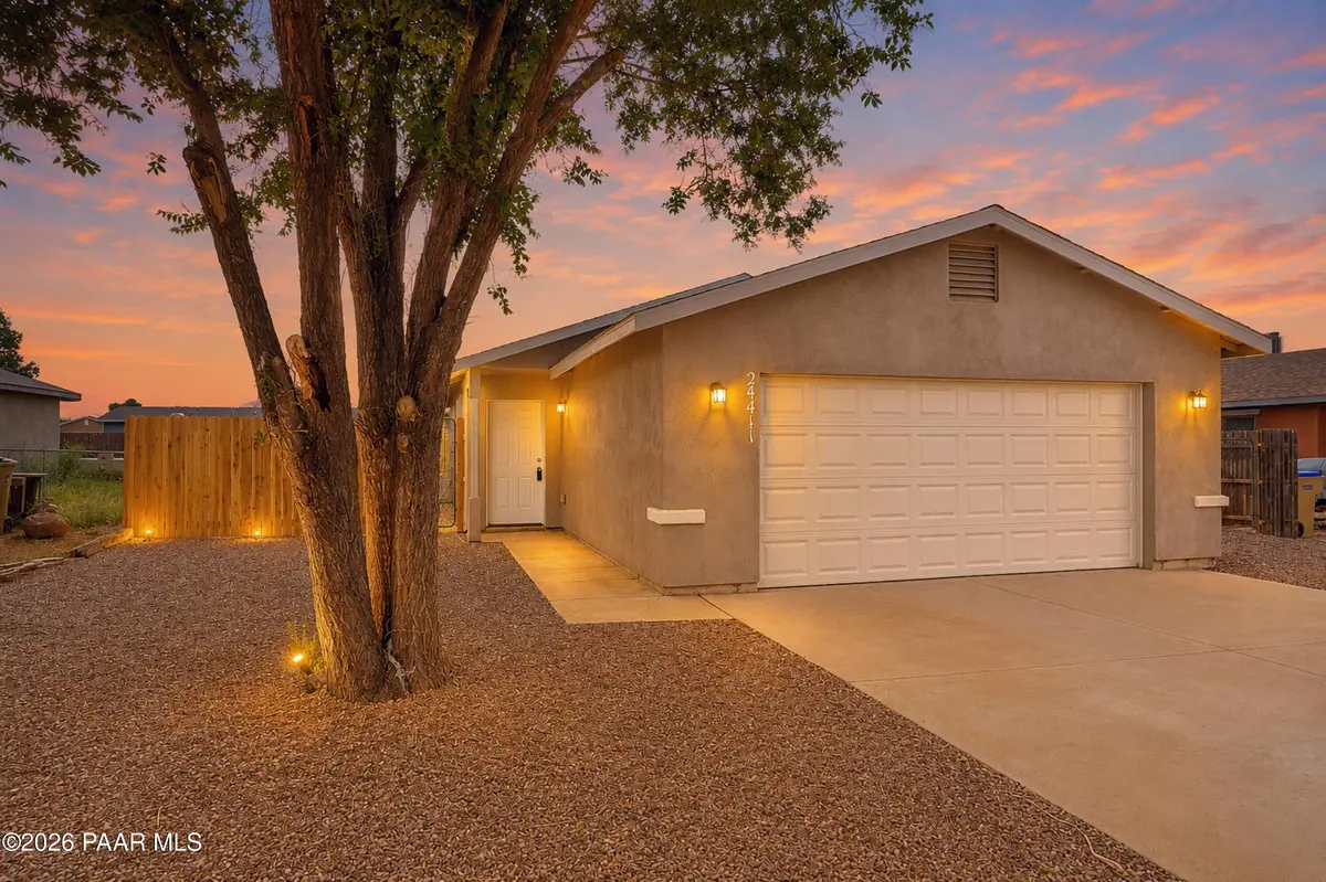 24411 N Diamond Head AVE, Paulden, AZ 86334