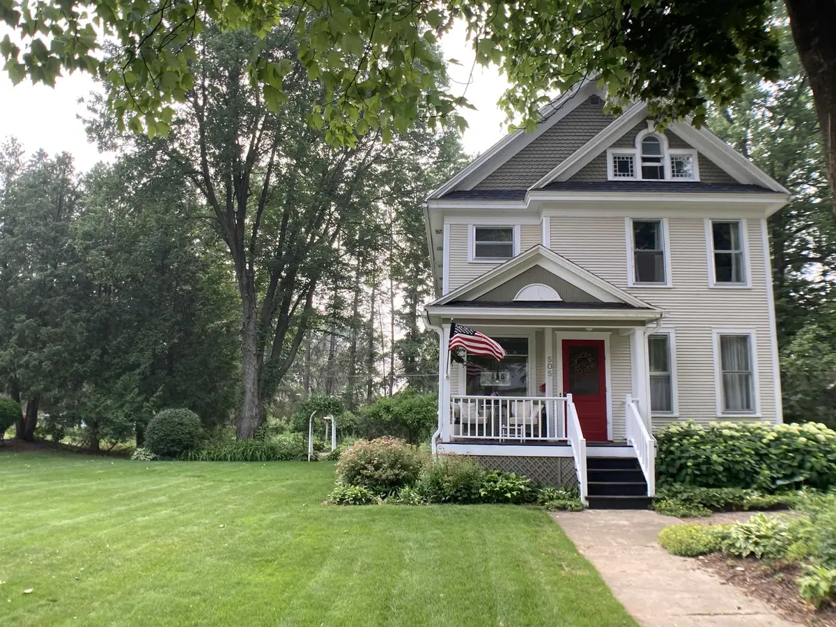 505 S WEED ST, Shawano, WI 54166