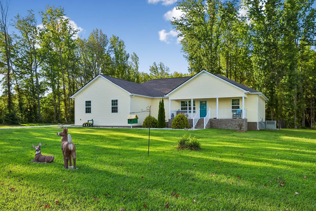 7485 McMinnville Hwy, Morrison, TN 37357