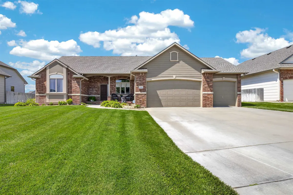 14209 W Binter Circle, Wichita, KS 67235