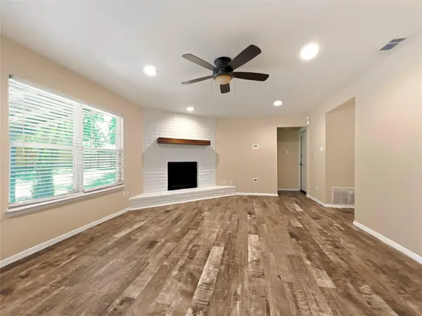 6605 Clubway LN, Austin, TX 78745