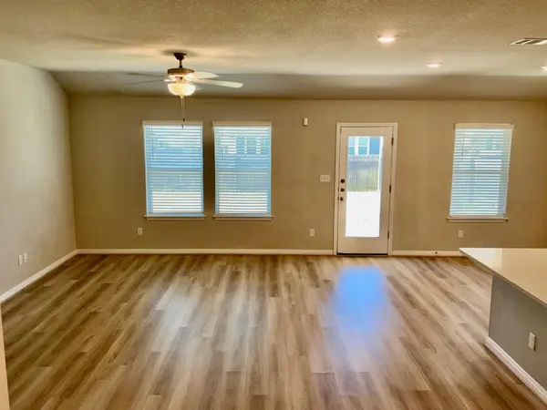 1013 Otello WAY, Hutto, TX 78634