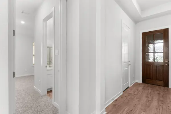 236 Borrego BND, Liberty Hill, TX 78642