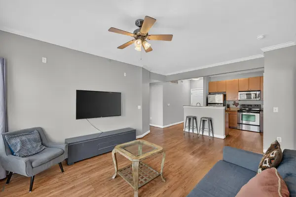 2502 Leon ST #304, Austin, TX 78705