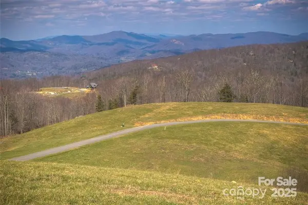 00 Eagle Park DR #107, Banner Elk, NC 28604