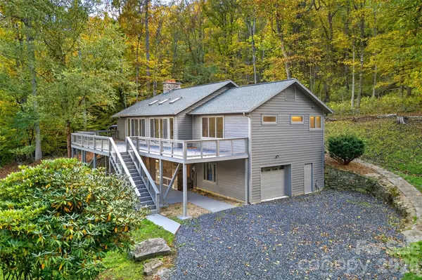 575 Croft WAY, Bakersville, NC 28705