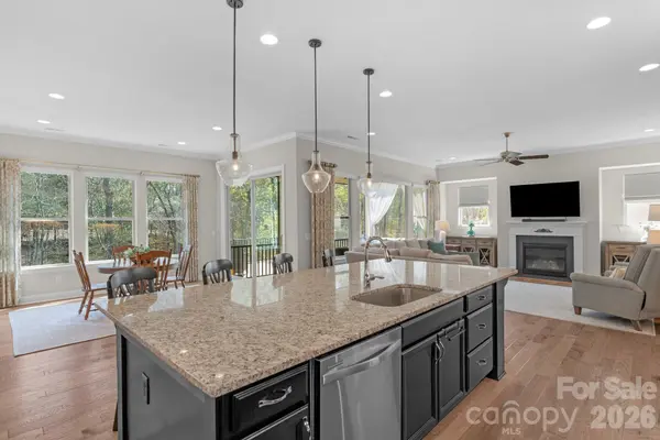 16414 Cozy Cove RD, Charlotte, NC 28278