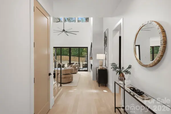 1427 N Sharon Amity RD, Charlotte, NC 28211