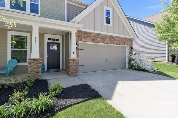 117 Tomahawk DR, Mooresville, NC 28117