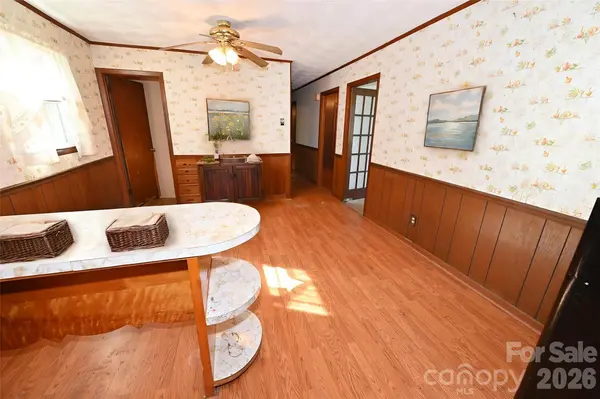 1026 Quail Hill AVE, Newton, NC 28658