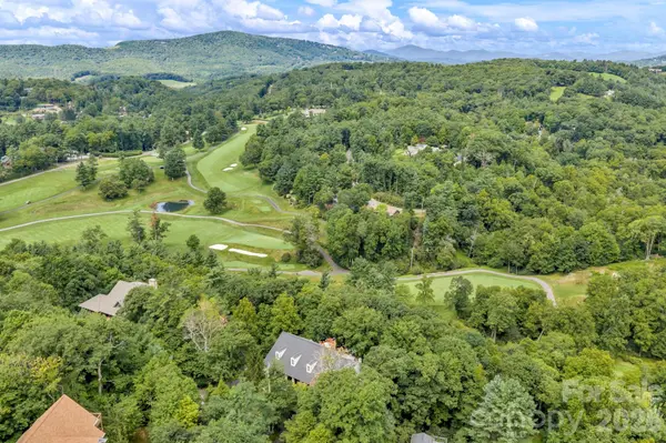 368 Green Hill Woods, Blowing Rock, NC 28605