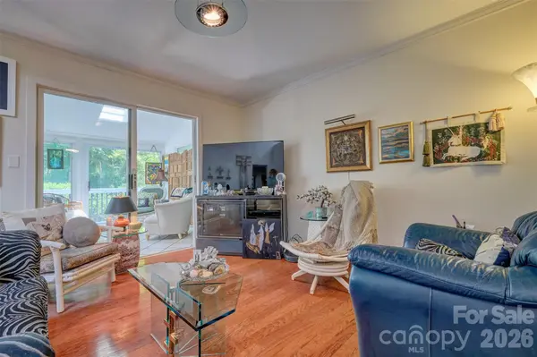 3 King Haigler Chase ST, Lake Wylie, SC 29710