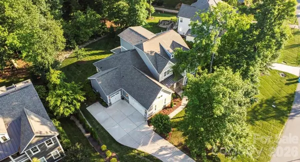 113 Cross Current LN, Belmont, NC 28012