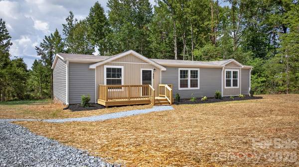 445 Kindley RD, Thomasville, NC 27360