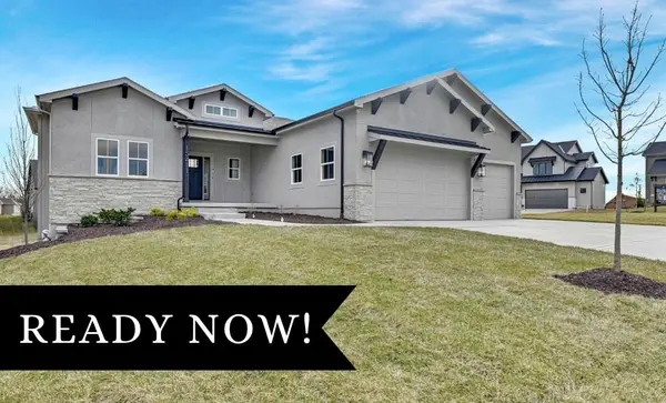 15411 W 161st TER, Olathe, KS 66062