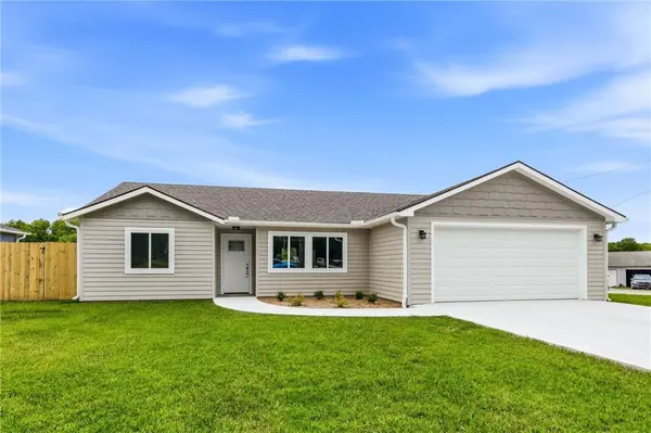 209 W 2nd ST, Creighton, MO 64739