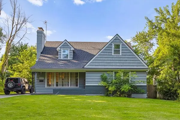 4214 E 68th ST, Kansas City, MO 64132