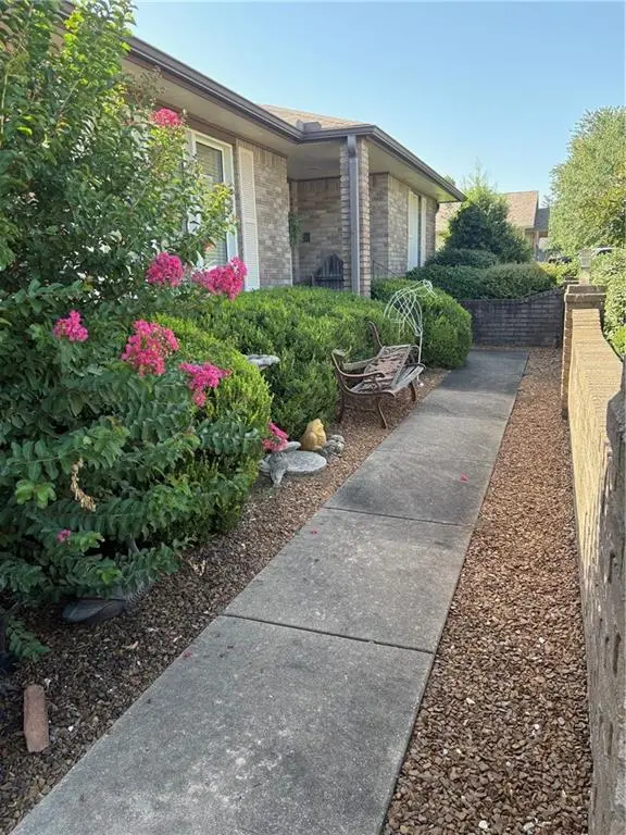3100 Regency DR, Independence, KS 67301