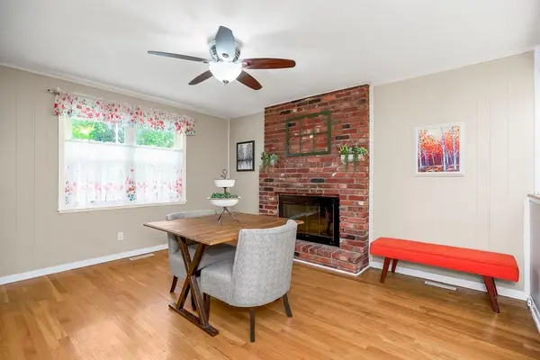 6808 N Askew AVE, Gladstone, MO 64119